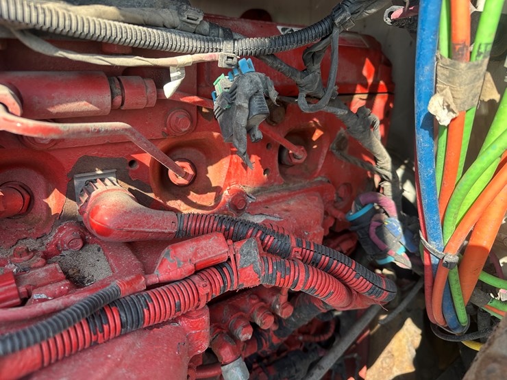 2017-kenworth-t680-image-46