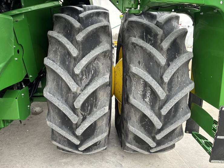 2022-john-deere-s780-image-37