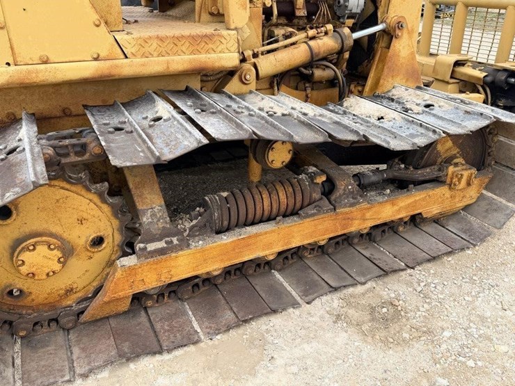 caterpillar-d3c-image-14