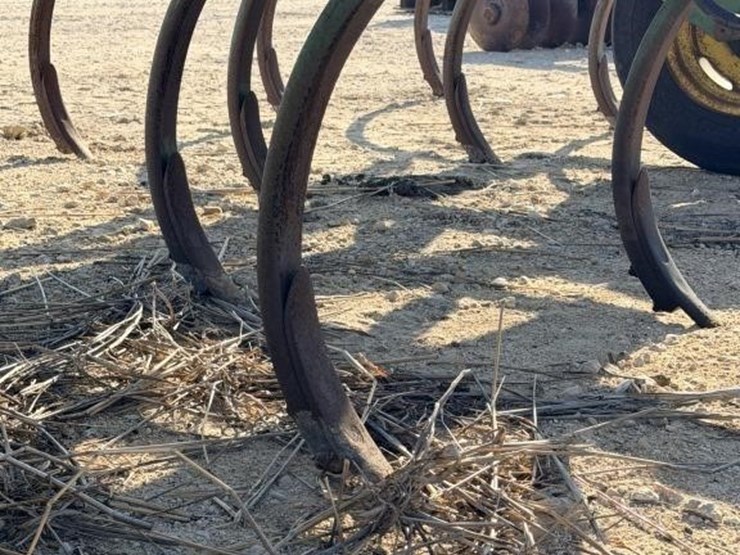 john-deere-1610-image-10