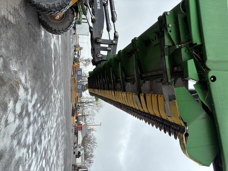 2006-john-deere-635f-image-22