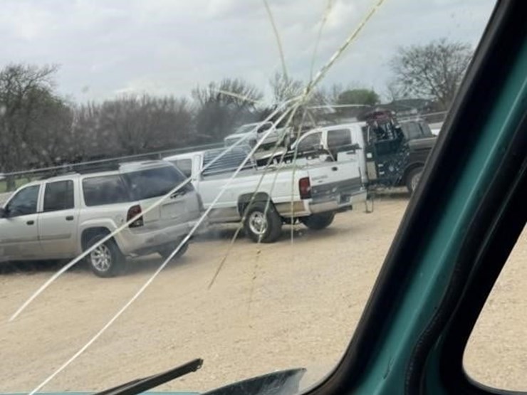 l2---1974-gmc-6500-grain-truck-image-9