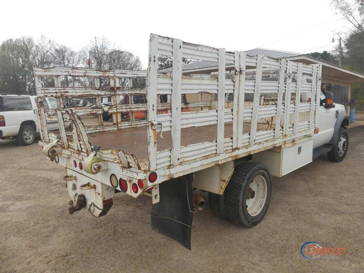 2009-ford-f550-image-2