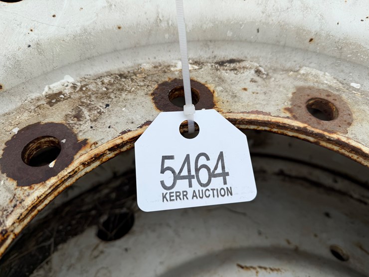 new-holland-8670-image-2