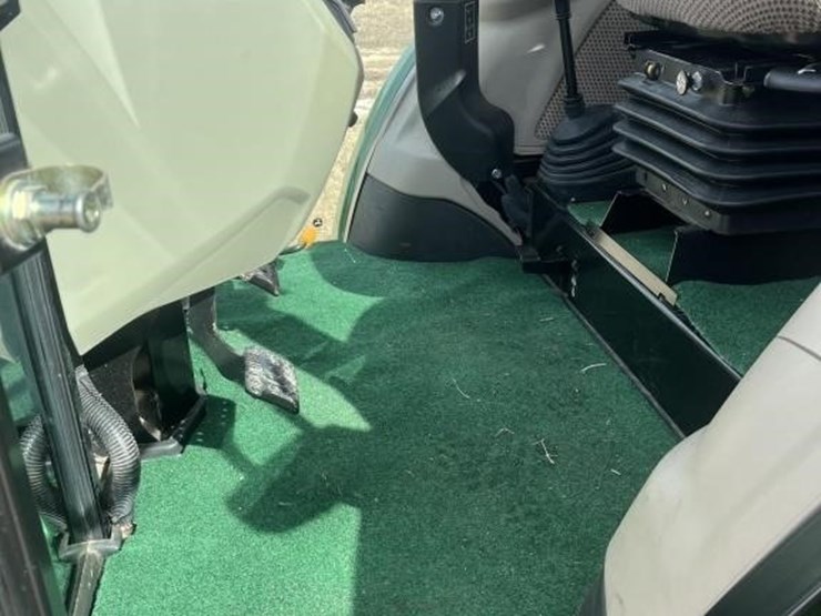 john-deere-5100e-image-16