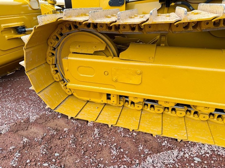 caterpillar-d5k2-lgp-image-10