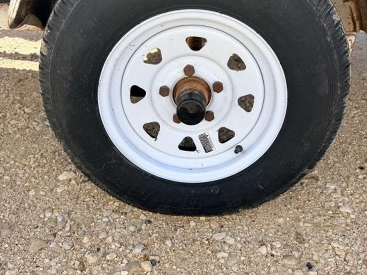 l3---1983-basstracker-boat-image-5