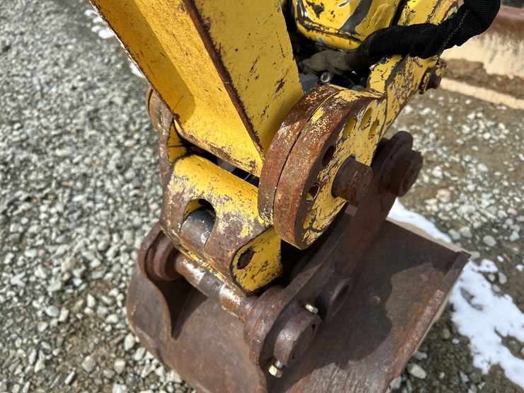 yanmar-vio35-6a-image-14