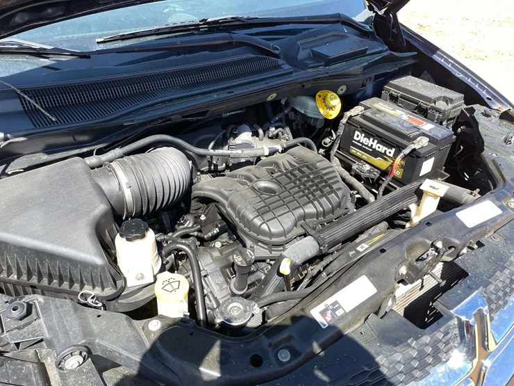 2014-dodge-grand-caravan-image-8