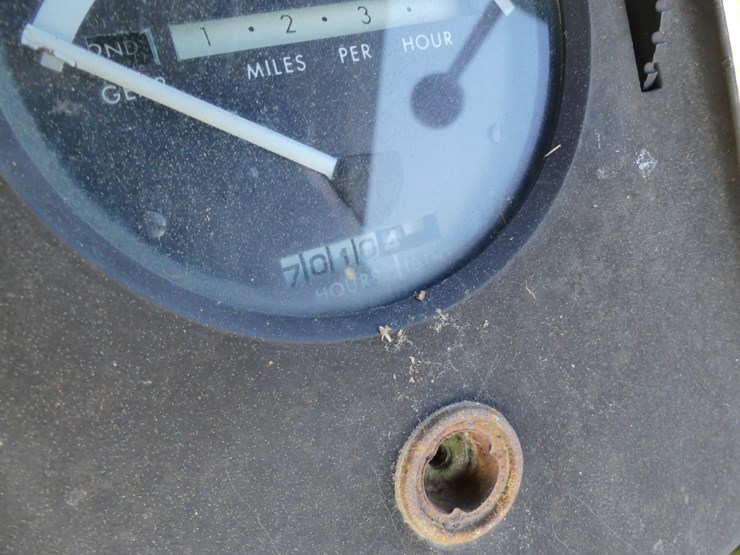 john-deere-4230-image-16