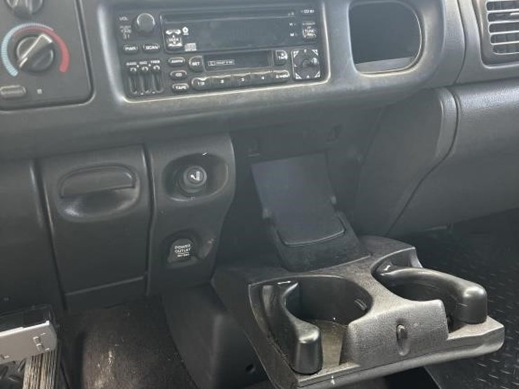 2000-dodge-ram-2500-image-18