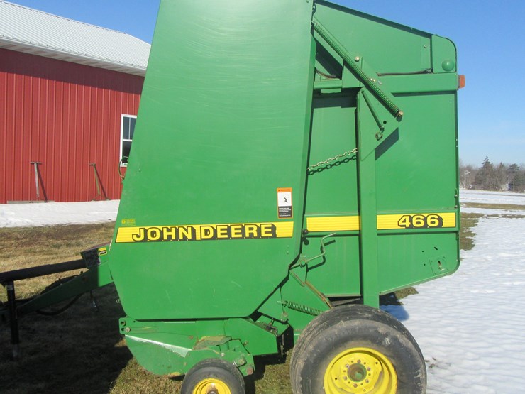 john-deere-466-image-1