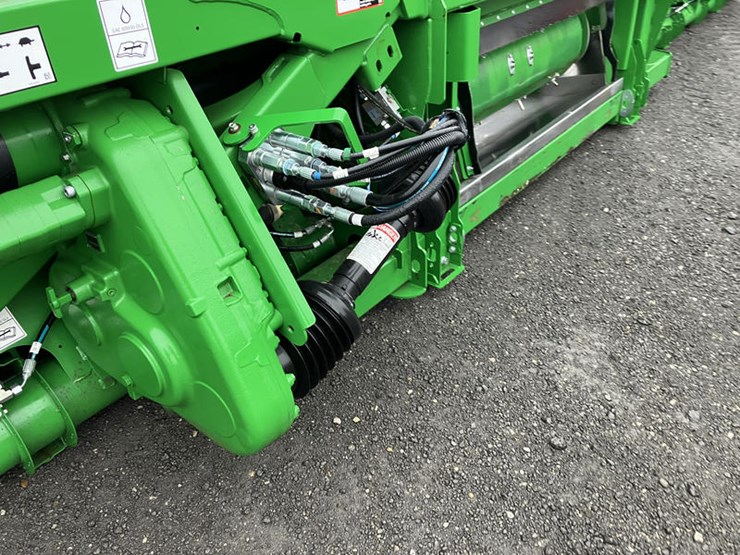 2024-john-deere-rd35f-image-14