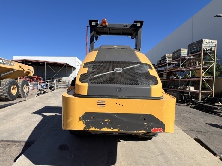 volvo-sd115b-image-4