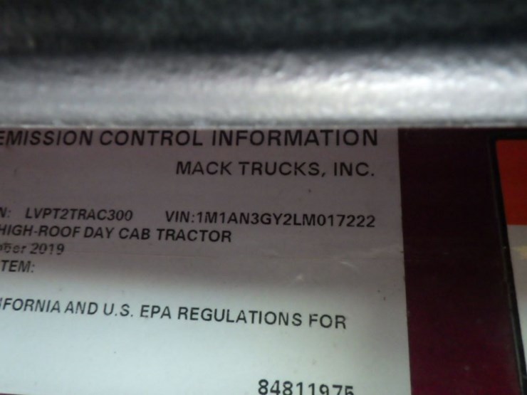 2020-mack-an64t-anthem-image-21