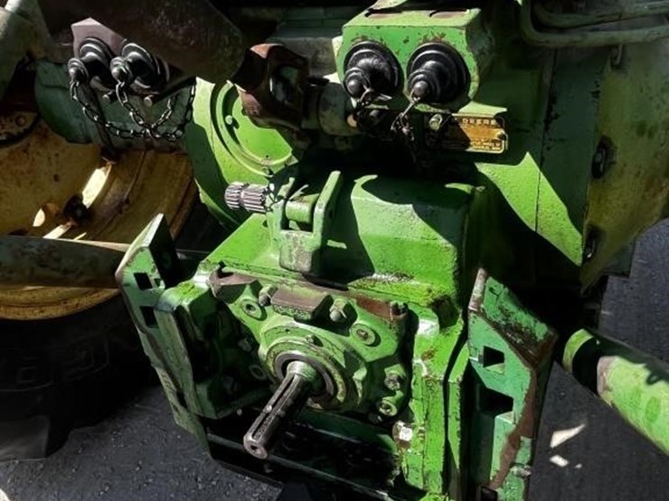 john-deere-4020-image-10