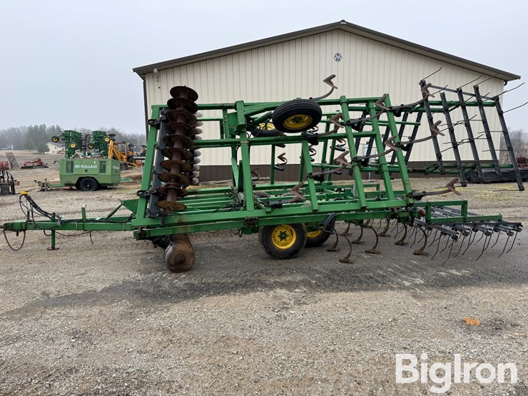 john-deere-724-image-8