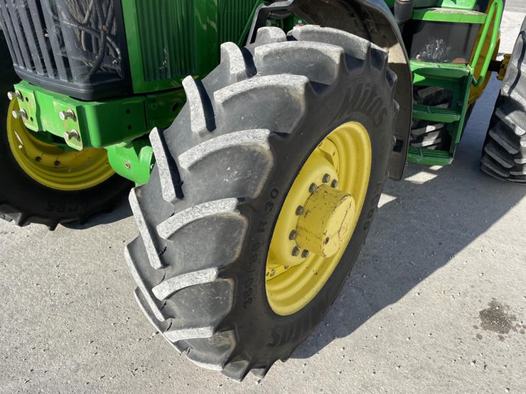 1997-john-deere-7810-image-38