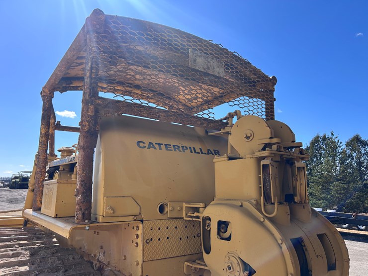 caterpillar-d7-image-15