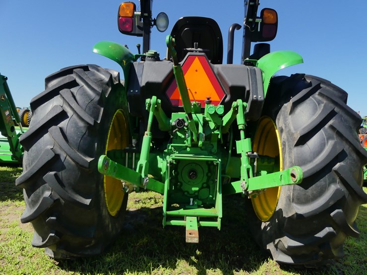 john-deere-5050e-image-5