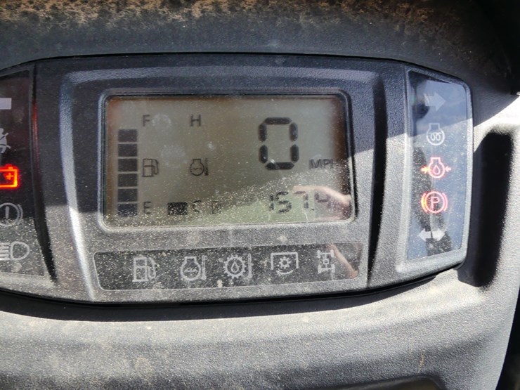 2024-kubota-rtvx1140-image-13