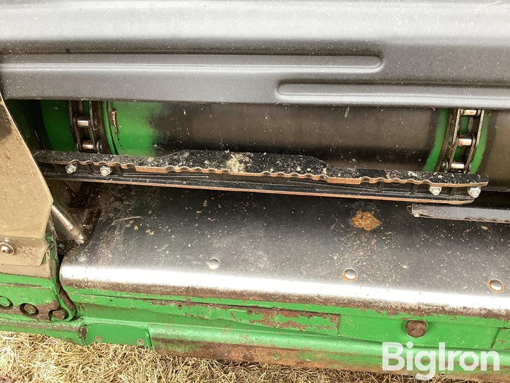 2010-john-deere-9770-sts-image-10