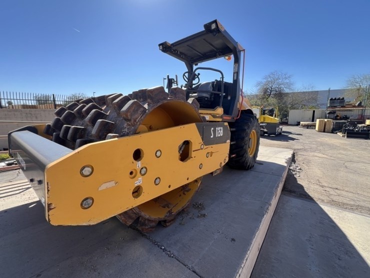 volvo-sd115b-image-1