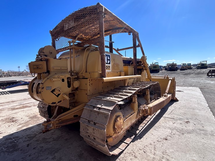 caterpillar-d7-image-5