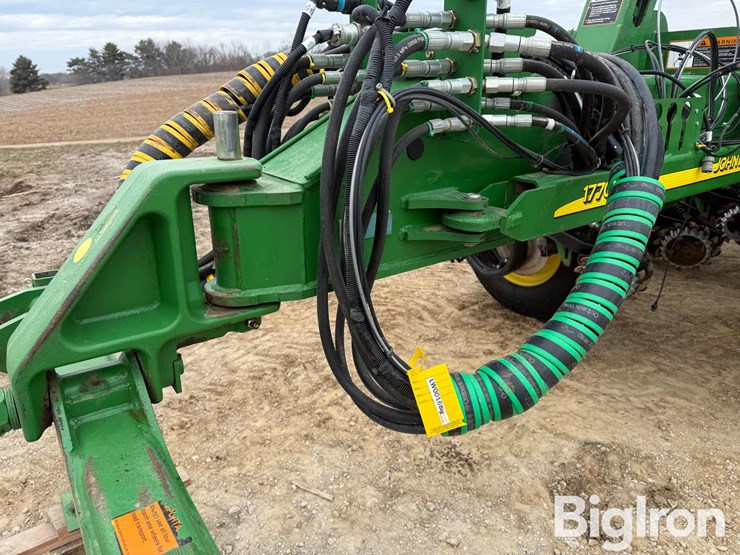 2012-john-deere-1770nt-ccs-image-11