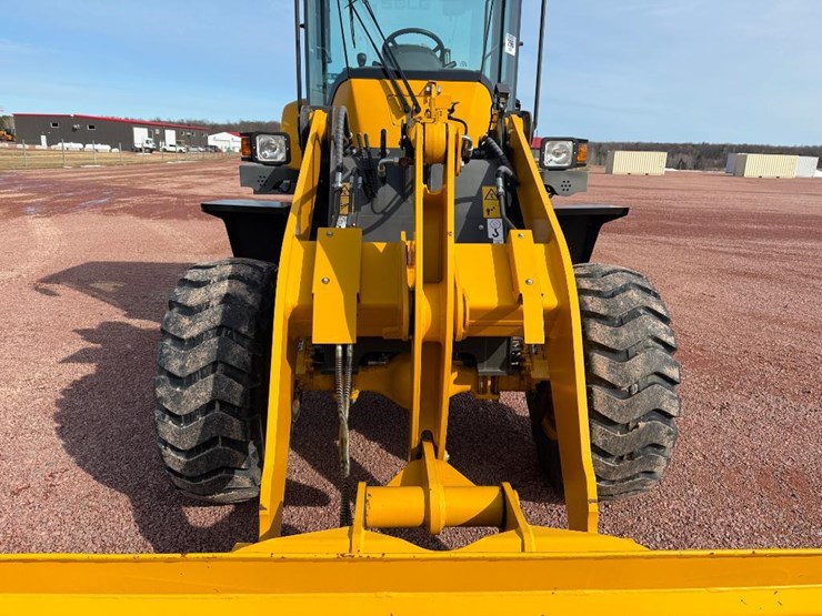 2022-sdlg-l918f-image-32