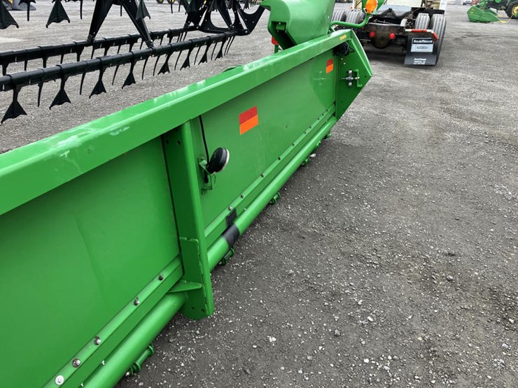 2018-john-deere-635f-image-15