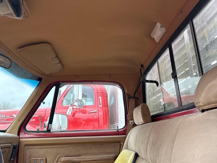 1992-dodge-350-image-29