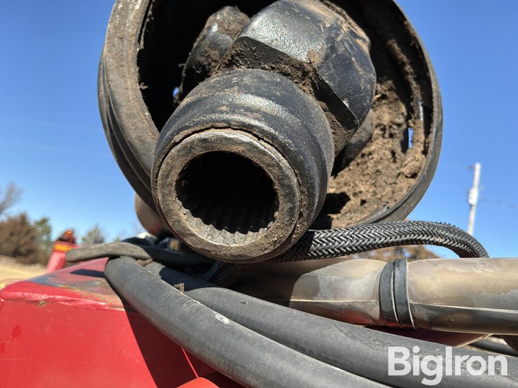 2020-case-ih-dc133-image-11