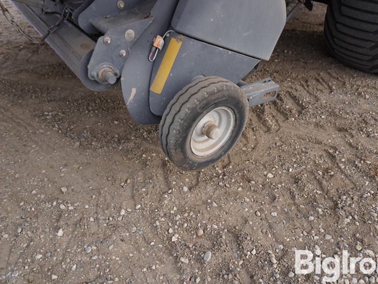 2013-massey-ferguson-2170xd-image-17