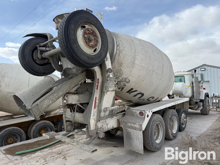 1995-mack-rd690s-image-5