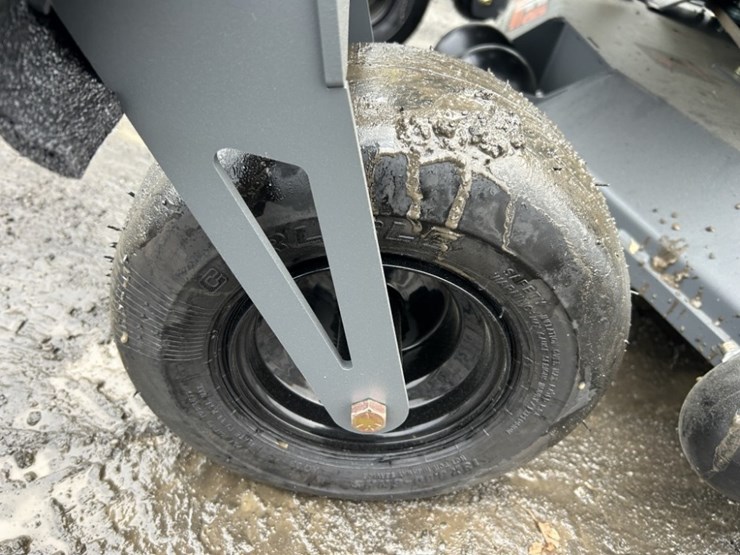 2023-spartan-rz-hd-zero-turn-mower-image-9