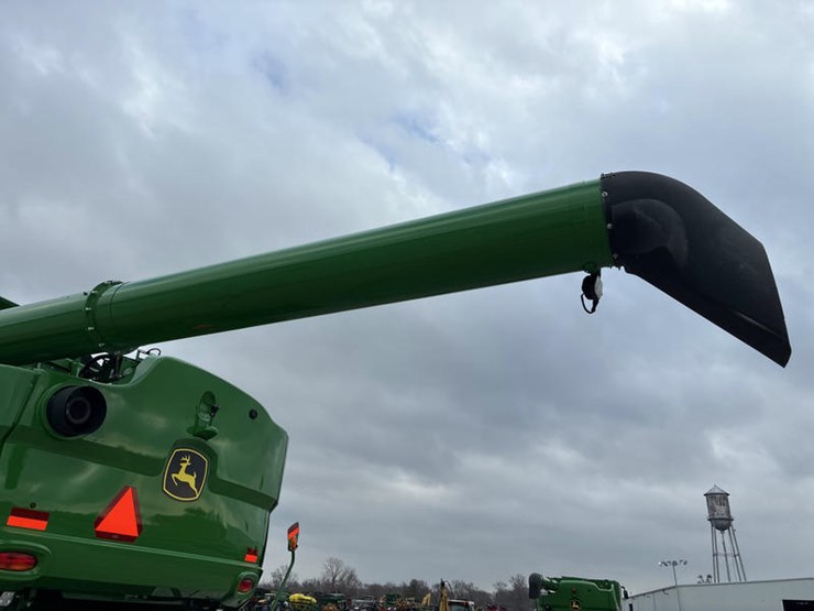 2022-john-deere-s780-image-15