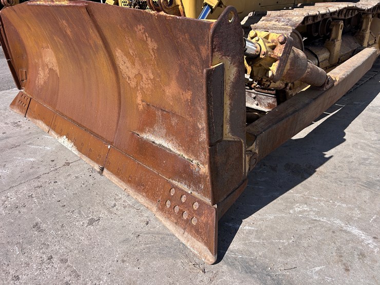 caterpillar-d7-image-8