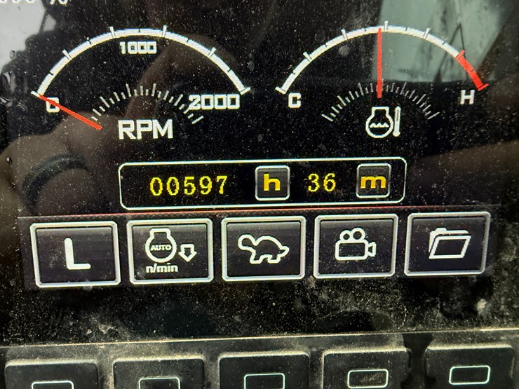 2022-sany-sy215c-lc-image-53