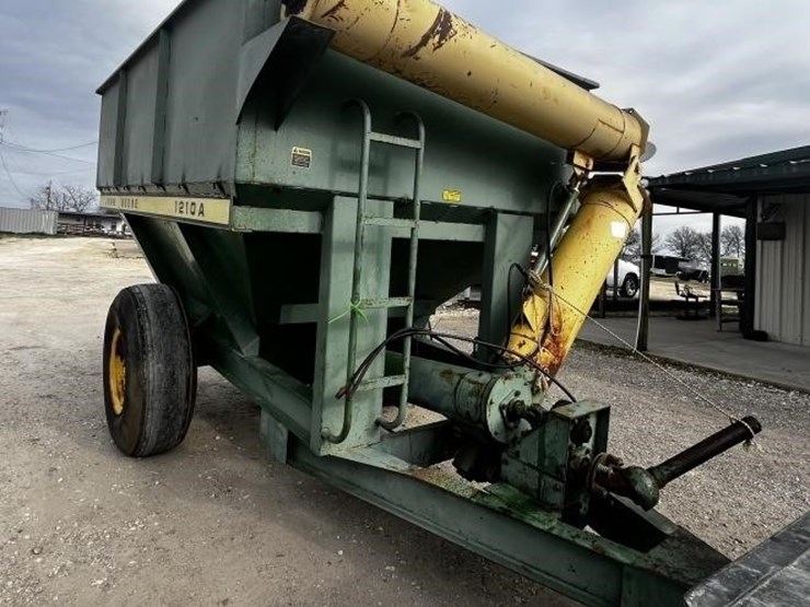 john-deere-1210-image-2