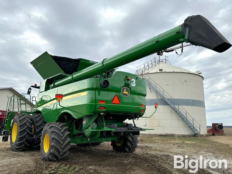 2020-john-deere-s790-image-8