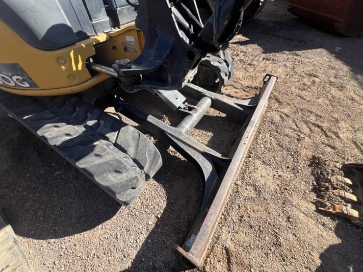 2018-deere-50g-image-14