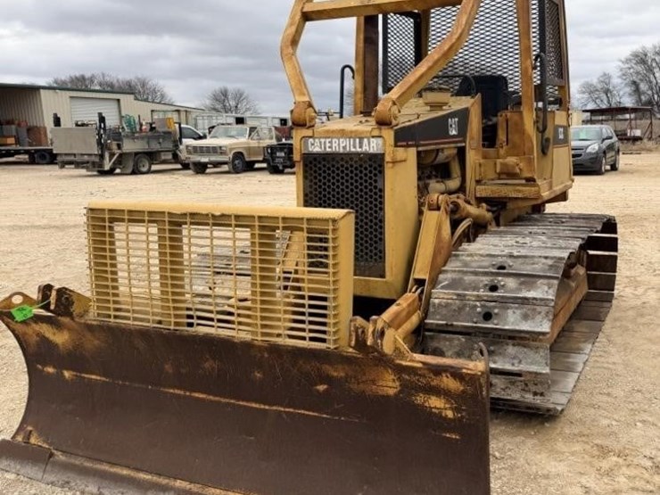 caterpillar-d3c-image-2