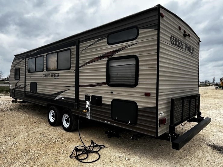 l2--2016-forest-river-travel-trailer-image-4