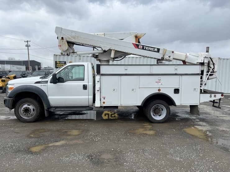 2012-ford-f550-image-7