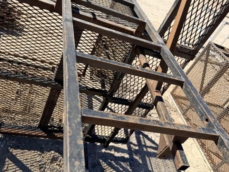 l3---pick-up-hunting-rack-image-3