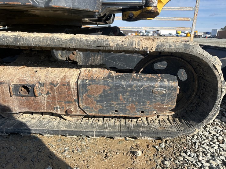 yanmar-vio35-6a-image-68