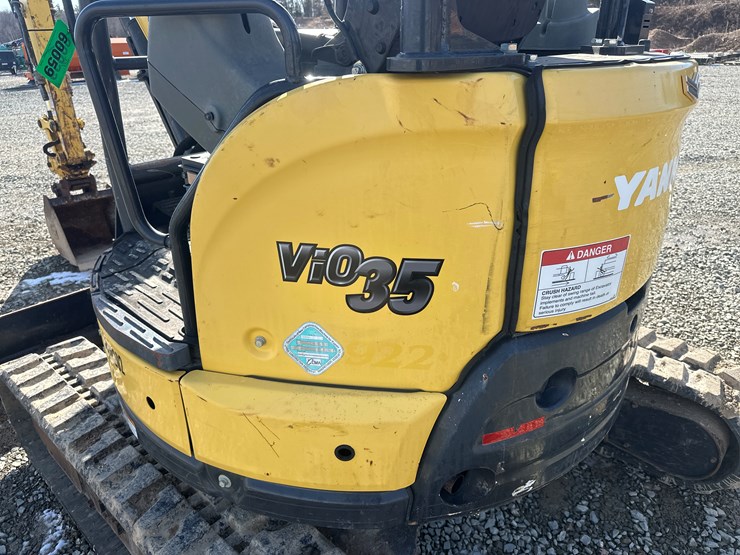 yanmar-vio35-6a-image-38