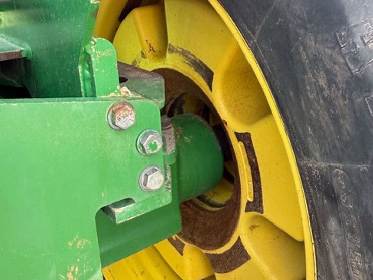 2000-john-deere-9400-image-8