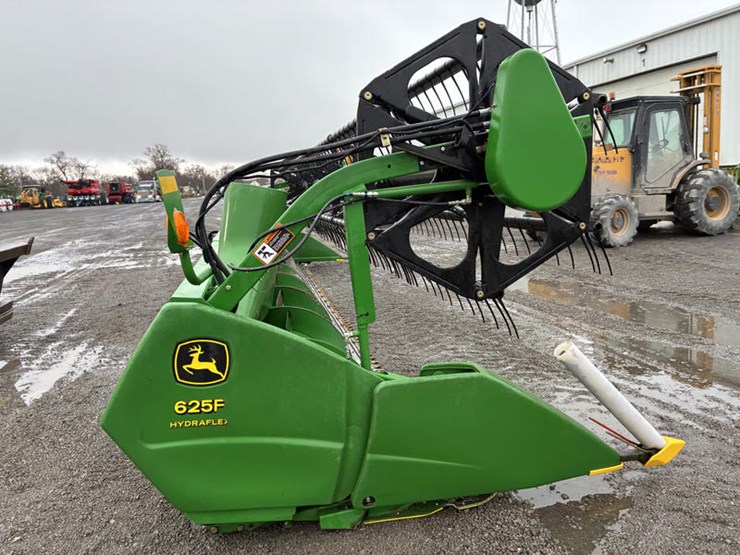 2005-john-deere-625f-image-13
